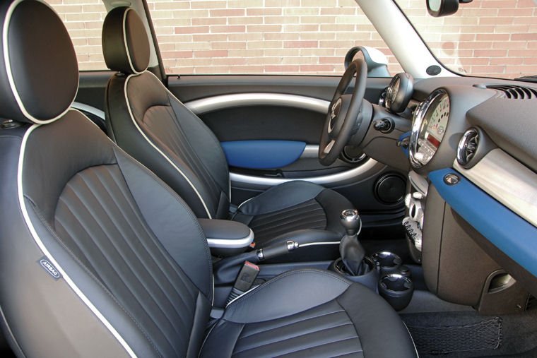2008 Mini Cooper Clubman Interior Picture