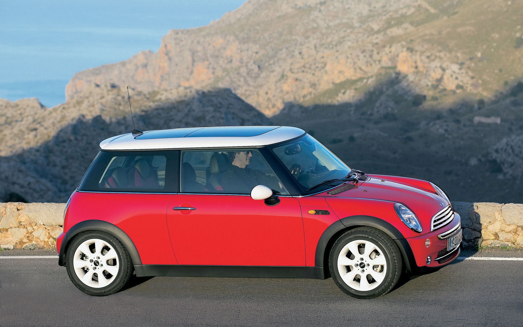 Mini Cooper Desktop Wallpaper