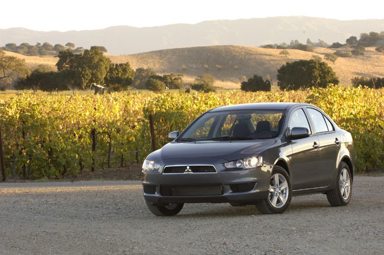 2009 Mitsubishi Lancer ES Picture