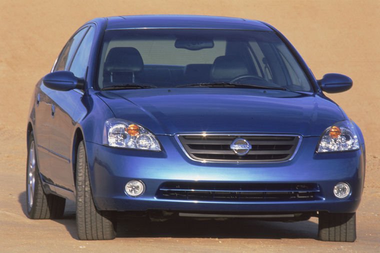 2002 Nissan Altima 3.5 SE Picture