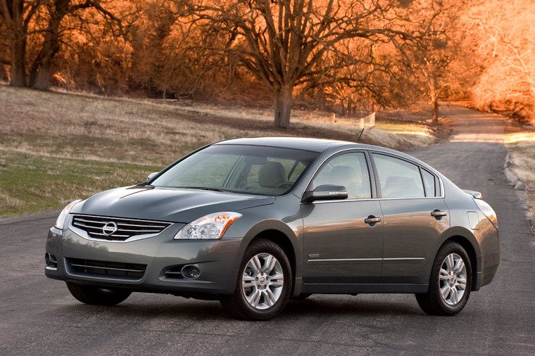 2010 Nissan Altima Hybrid Picture