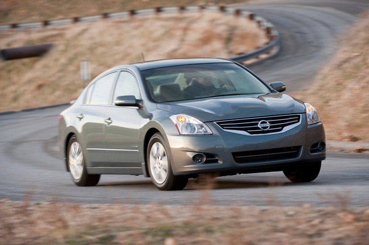 2010 Nissan Altima Hybrid Picture
