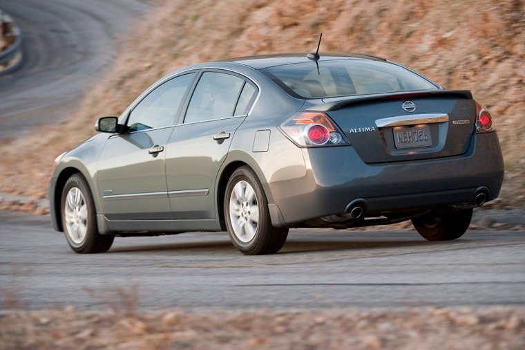 2010 Nissan Altima Hybrid Picture
