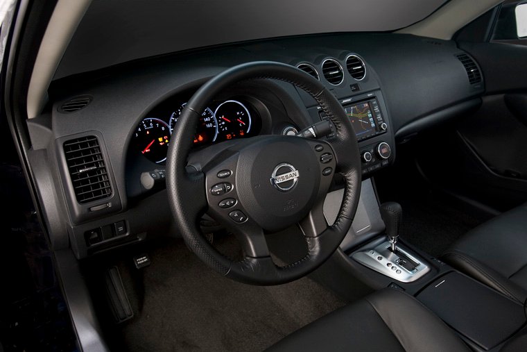 2011 Nissan Altima Sedan Interior Picture