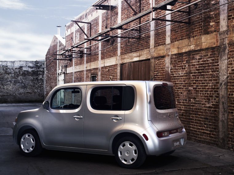 2009 Nissan Cube Picture