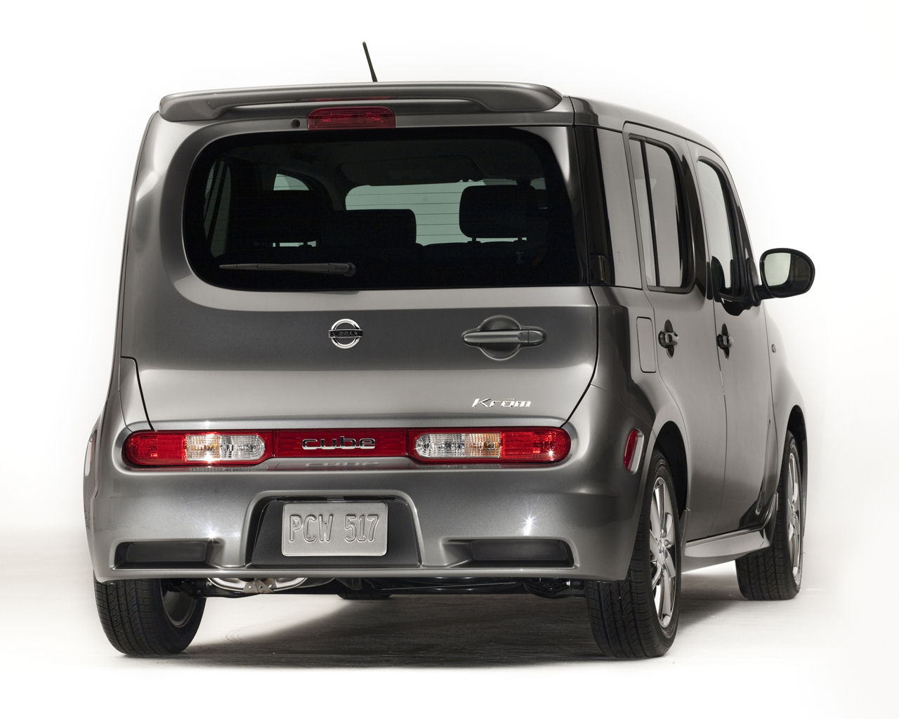 Nissan Cube Desktop Wallpaper