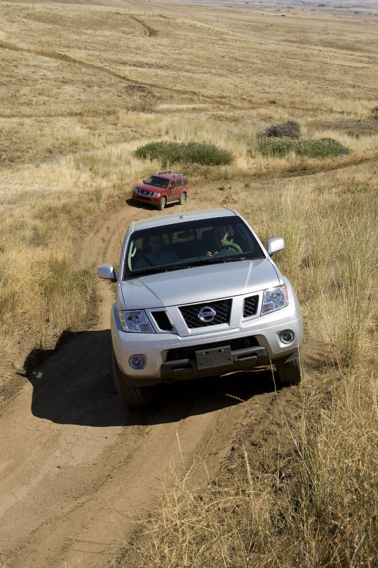 2010 Nissan Frontier King Cab PRO-4X Picture