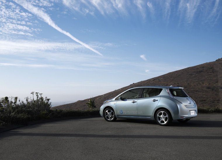 2011 Nissan Leaf Picture
