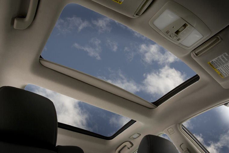 2011 Nissan Maxima Sunroof Picture
