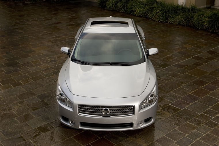 2011 Nissan Maxima Picture
