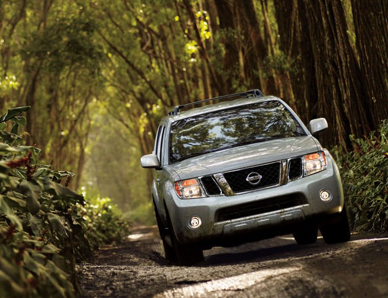 2008 Nissan Pathfinder Picture
