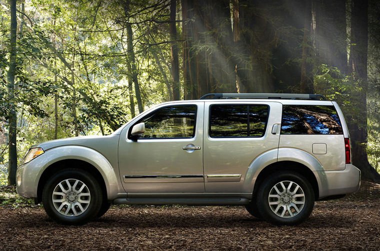 2008 Nissan Pathfinder Picture