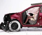 2009 Nissan Rogue IIHS Frontal Impact Crash Test Picture