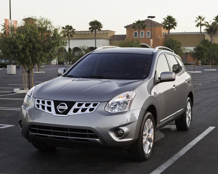 2011 Nissan Rogue Picture