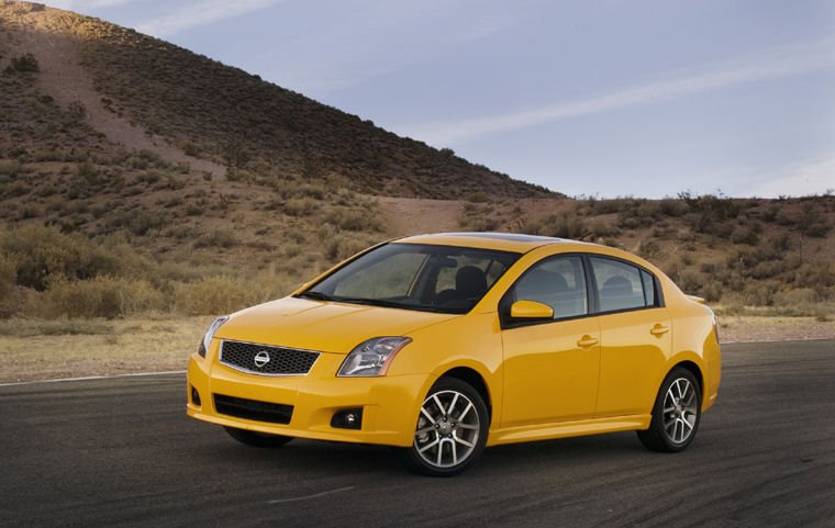 2008 Nissan Sentra SE-R Spec-V Picture