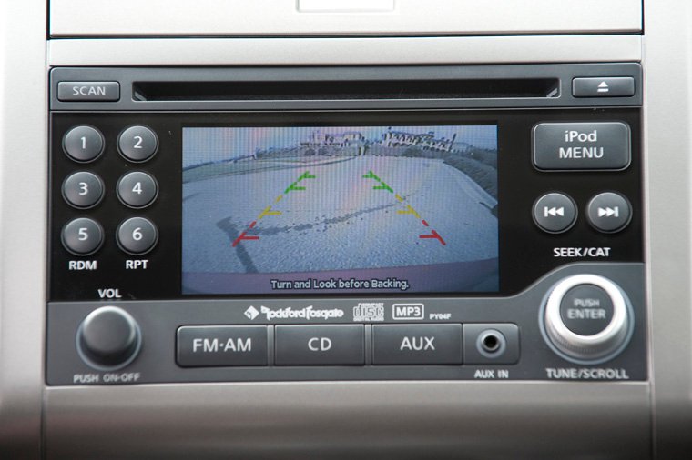 2010 Nissan Sentra 2.0 SL Rear-View Screen Picture