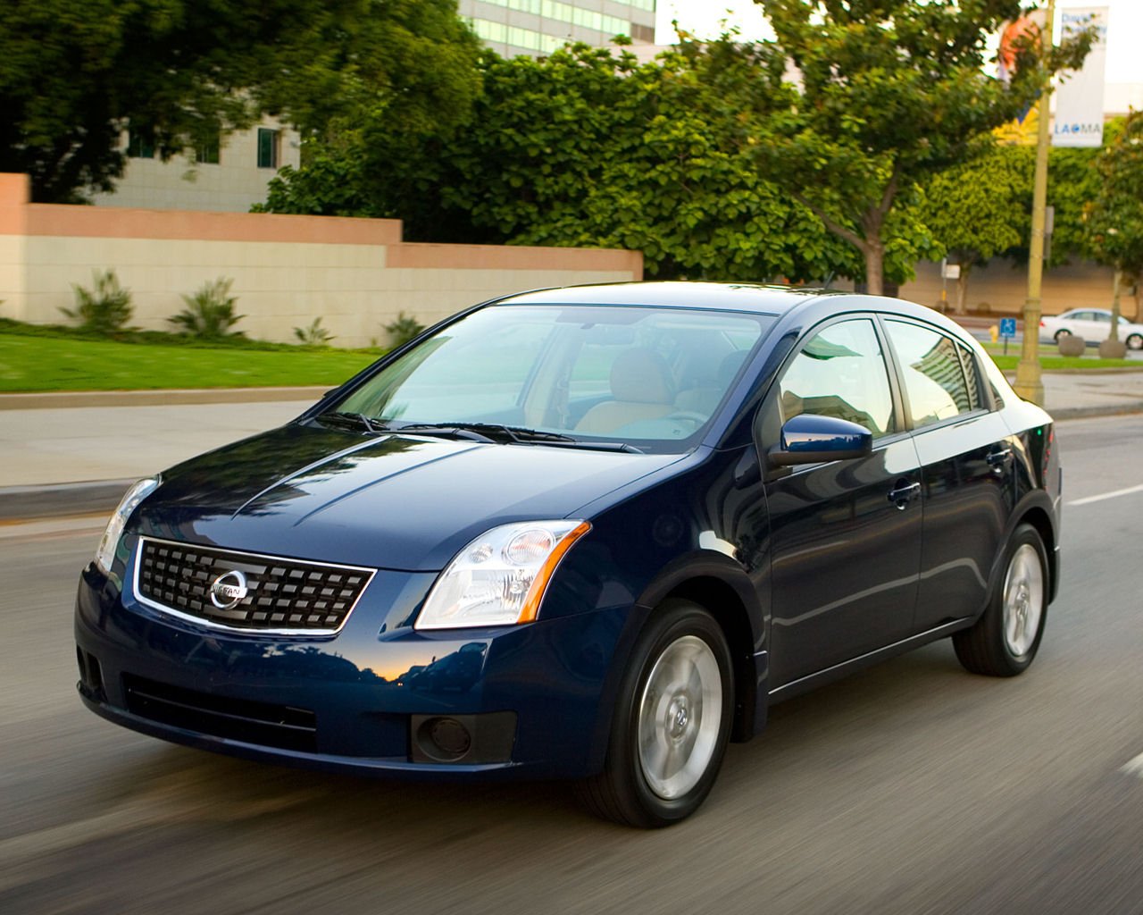 Nissan Sentra Desktop Wallpaper