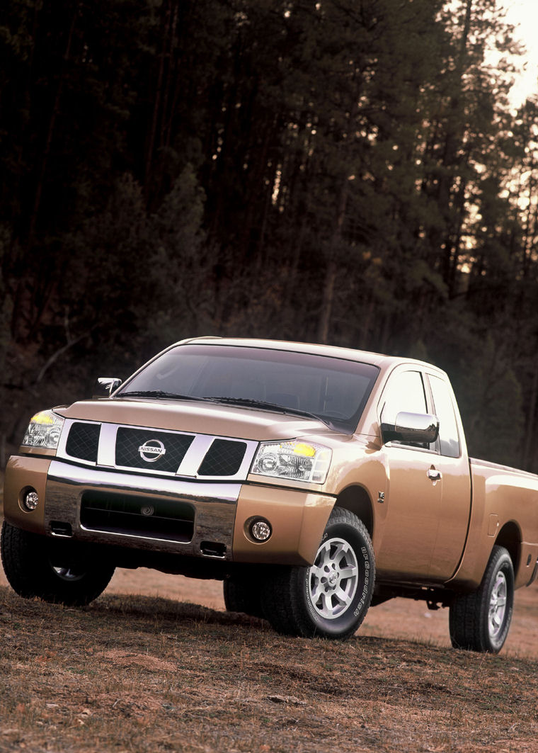 2004 Nissan Titan King Cab Picture