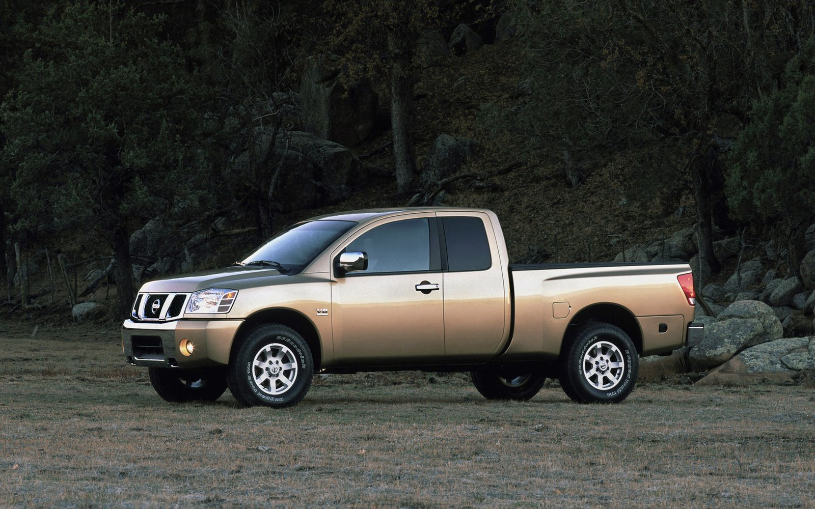 Nissan Titan Desktop Wallpaper