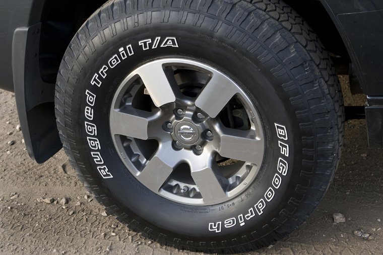 2009 Nissan Xterra Rim Picture