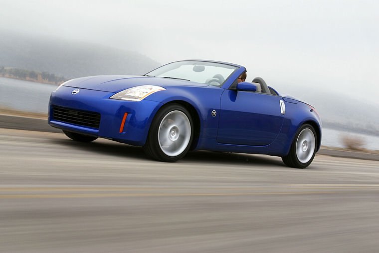 2004 Nissan Z Roadster Picture
