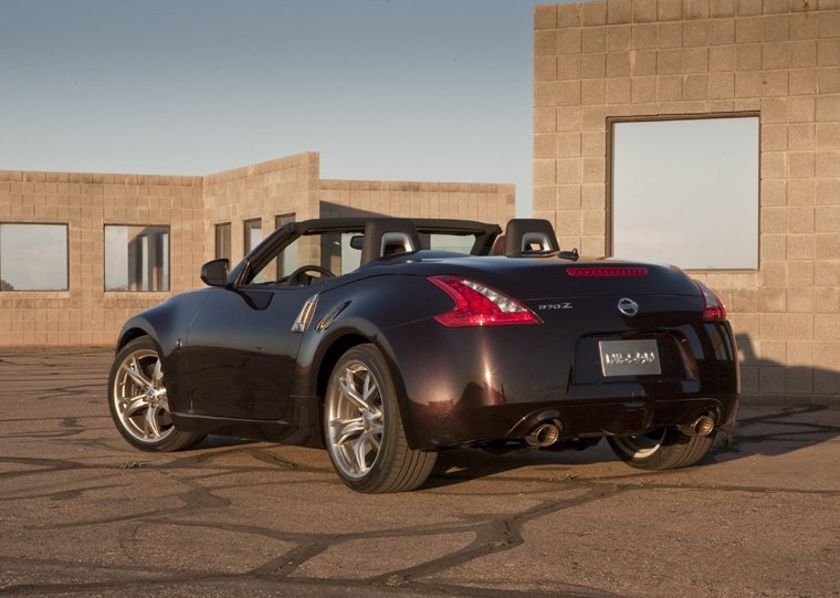 2010 Nissan 370Z Roadster Picture