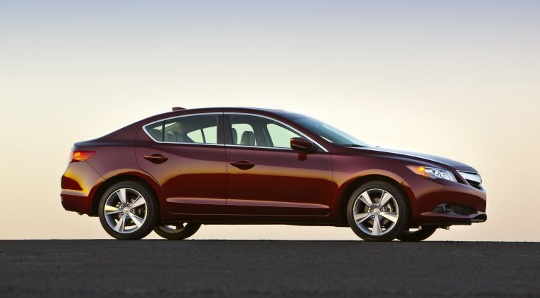 2014 Acura ILX Sedan 2.4 Picture