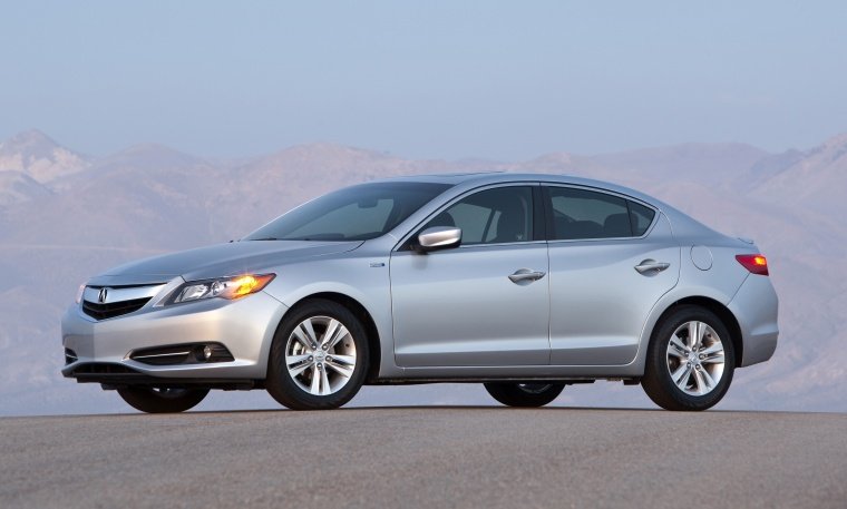 2014 Acura ILX Sedan 1.5 Hybrid Picture
