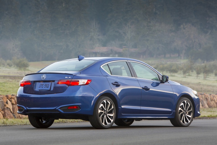 2016 Acura ILX Sedan Picture