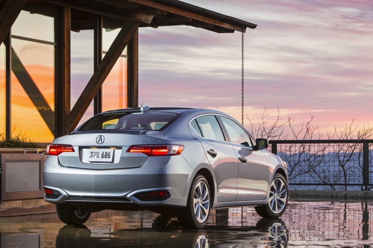 2016 Acura ILX Sedan Picture