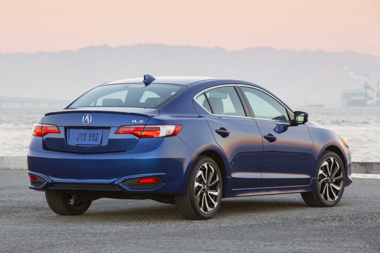 2017 Acura ILX Sedan Picture