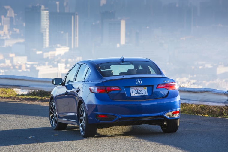 2018 Acura ILX Sedan Picture