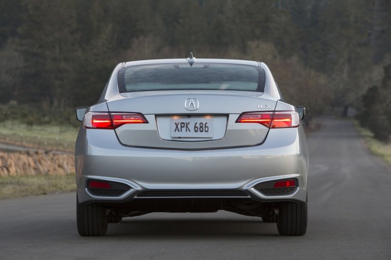 2018 Acura ILX Sedan Picture