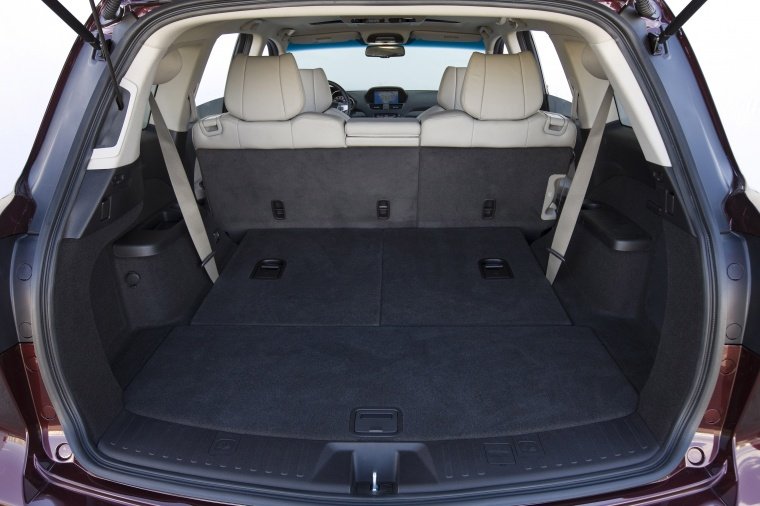 2013 Acura MDX Trunk Picture