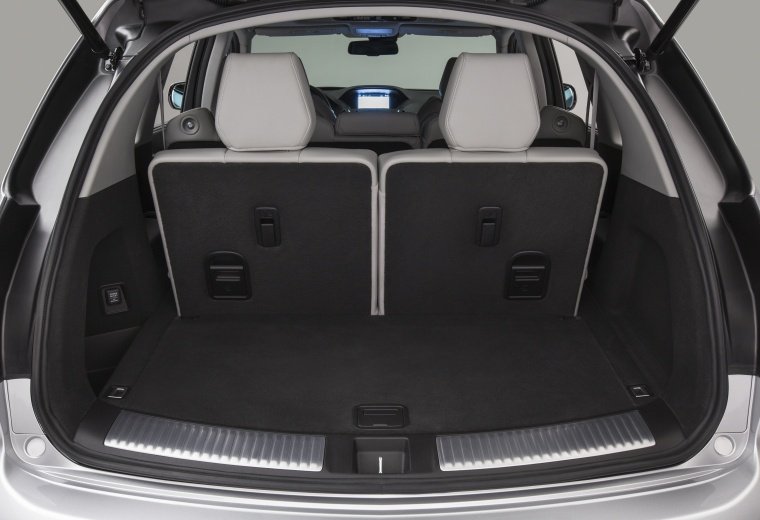 2014 Acura MDX Trunk Picture