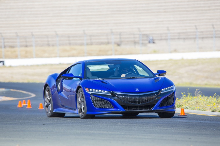 2017 Acura NSX Sport Hybrid SH-AWD Picture