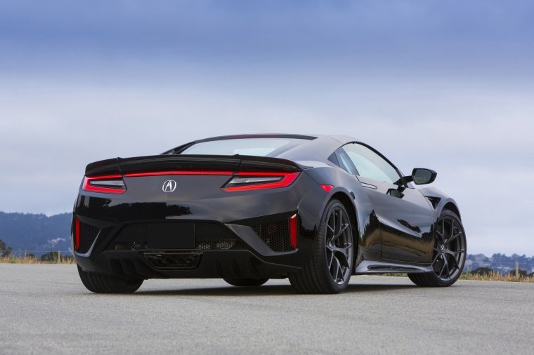 2017 Acura NSX Sport Hybrid SH-AWD Picture