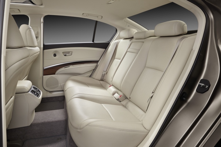 2015 Acura RLX Rear Seats Picture