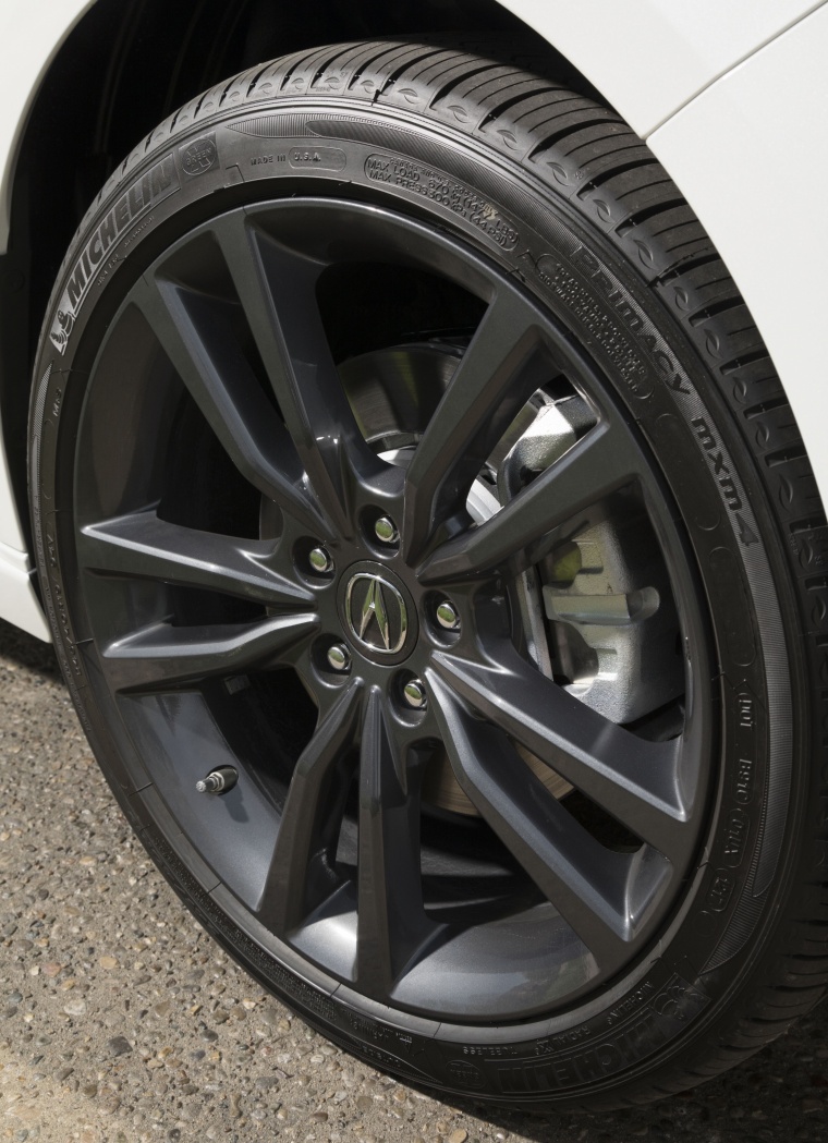 2018 Acura TLX A-Spec Sedan Rim Picture