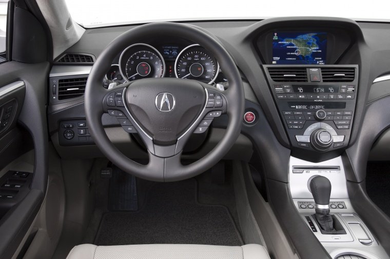2013 Acura ZDX Cockpit Picture