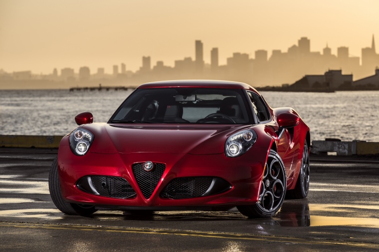 2015 Alfa Romeo 4C Coupe Picture