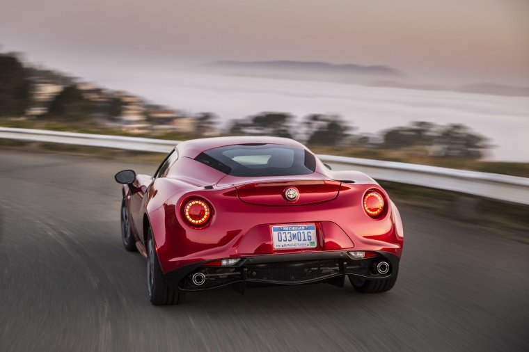 2015 Alfa Romeo 4C Coupe Picture