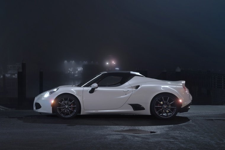 2015 Alfa Romeo 4C Spider Picture