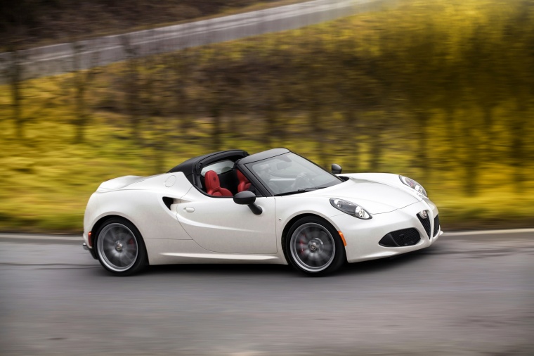 2015 Alfa Romeo 4C Spider Picture