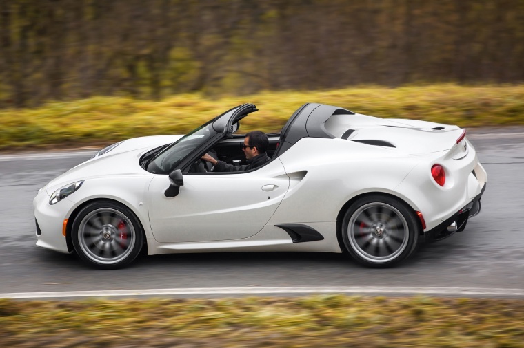 2015 Alfa Romeo 4C Spider Picture