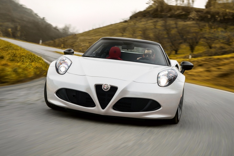 2018 Alfa Romeo 4C Spider Picture