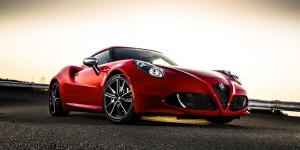 Alfa Romeo 4C Reviews / Specs / Pictures / Prices