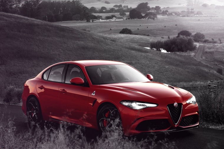 2017 Alfa Romeo Giulia Quadrifoglio Picture