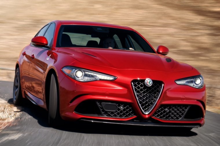 2017 Alfa Romeo Giulia Quadrifoglio Picture