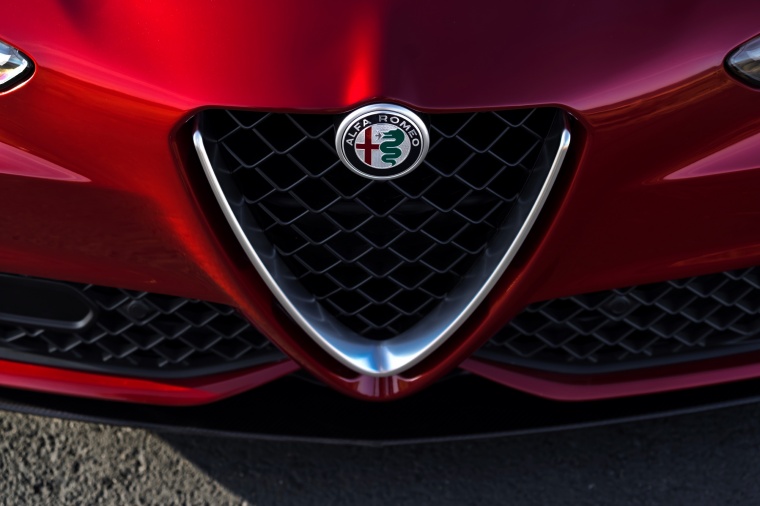 2017 Alfa Romeo Giulia Quadrifoglio Scudetto Picture